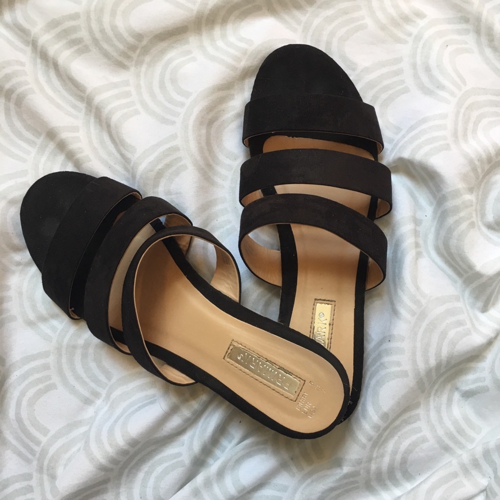 slide sandals - Picture 2 of 6